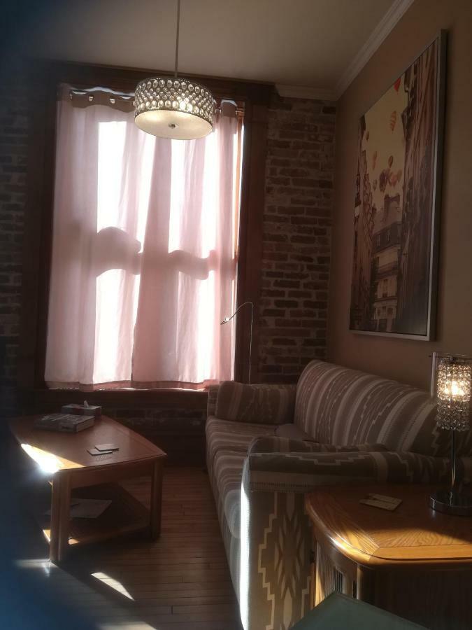 Vieux-Old Farnham Appart-Condotel Luaran gambar